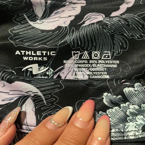 Athletic works flower leggings NWT - Picture 2 of 8